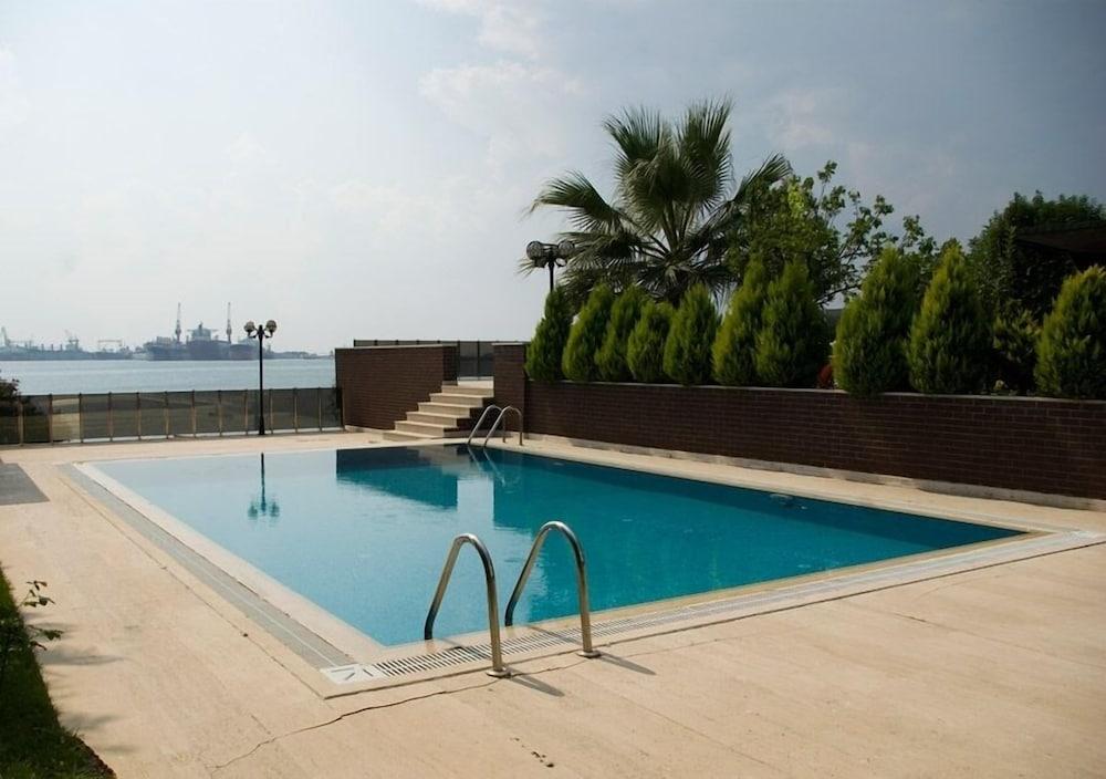 Blue Marine Hotel Sekerpinari Luaran gambar