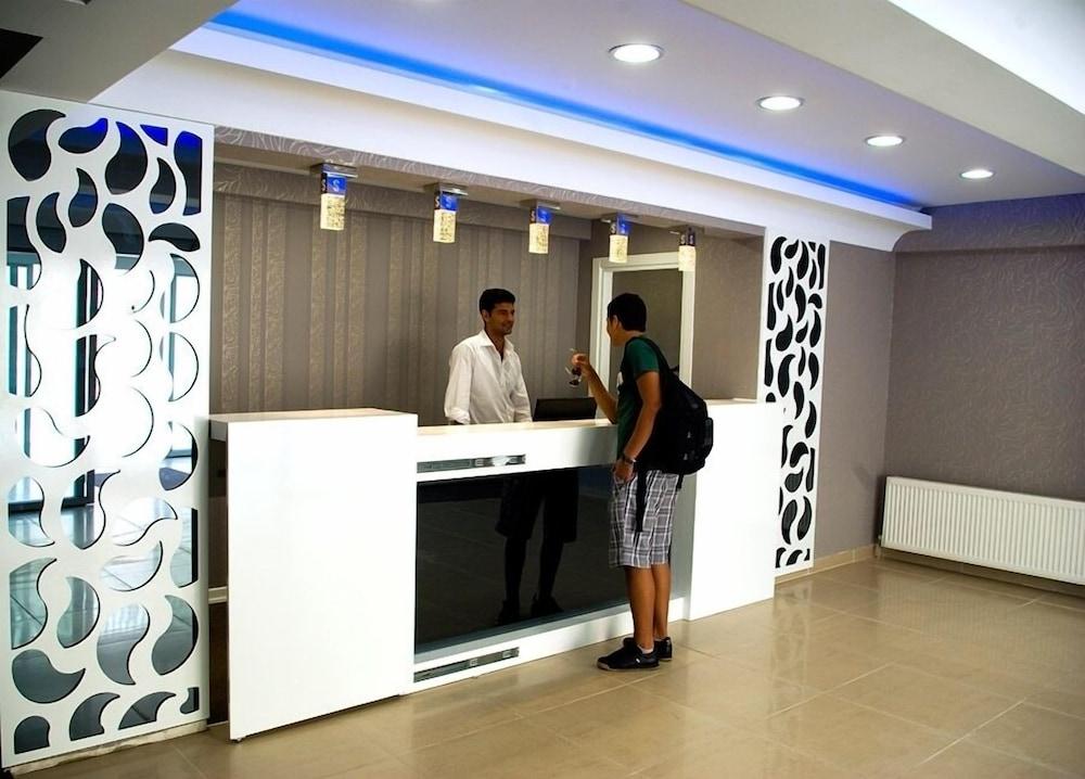 Blue Marine Hotel Sekerpinari Luaran gambar