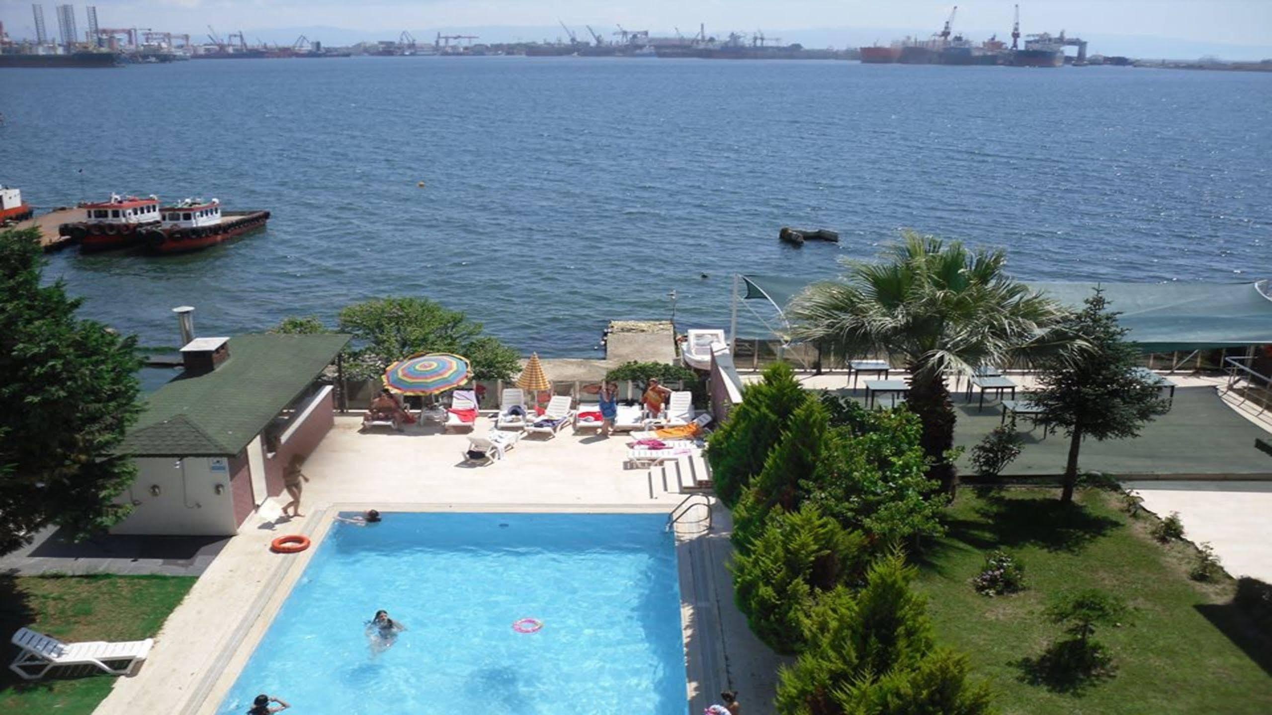 Blue Marine Hotel Sekerpinari Luaran gambar